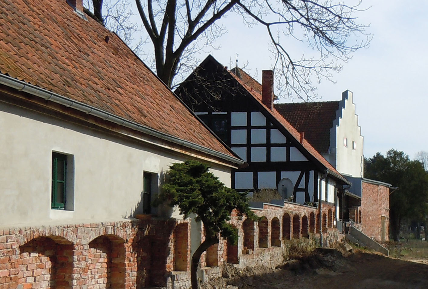 Eine Stadt mit großer Geschichte - die Mauern der alten Burg / Bild: Margret Dannemann-Jarchow
